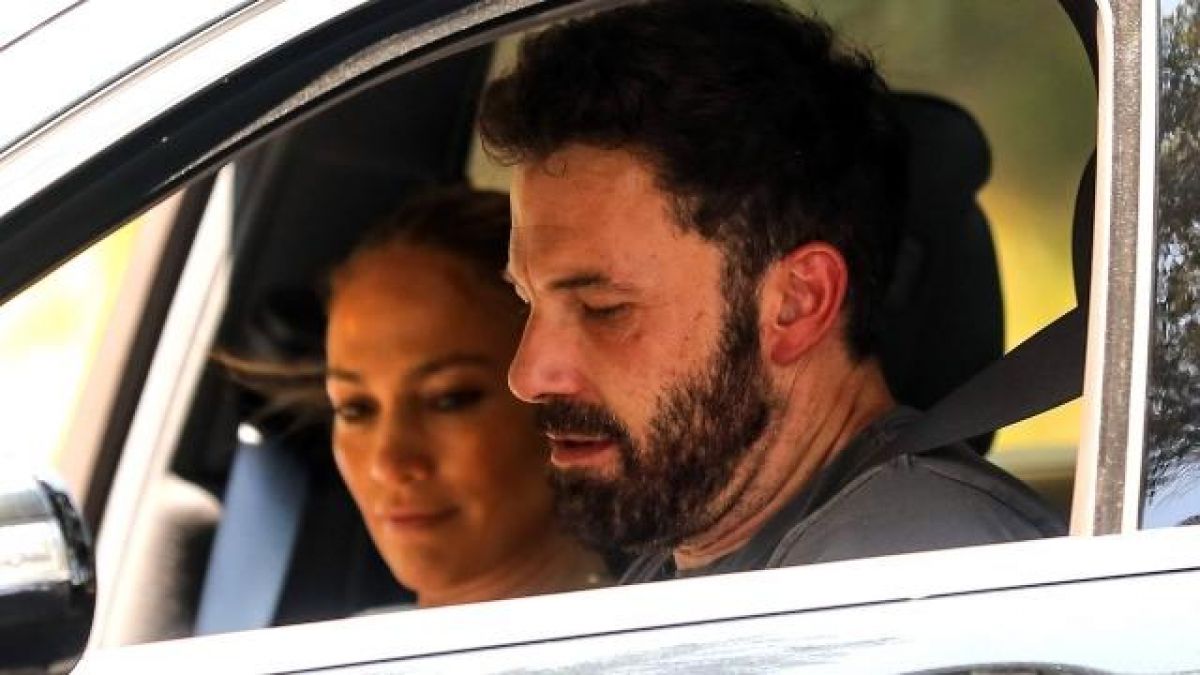 Duo to get along officially? Ben Affleck and Jennifer Lopez spotted house hunting in LA