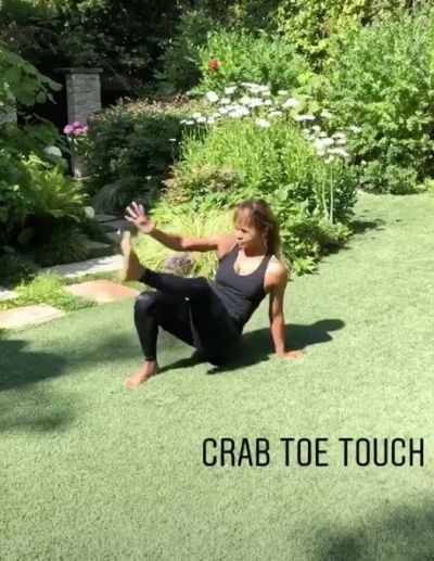 Halle Berry shares 10×10 Lunch Crunch for fans