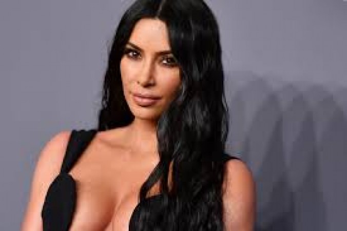 Kim Kardashian can also wear diapers for fashion! Said, 