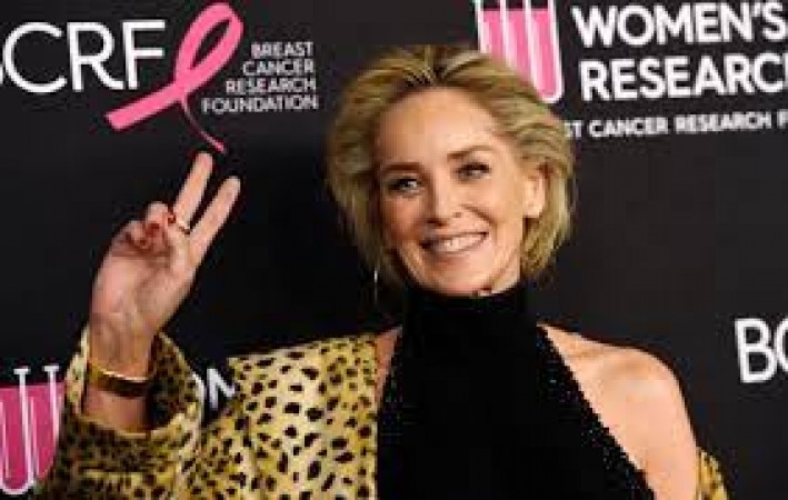 Sharon Stone took her first dose of Coronavirus