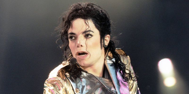 Michael Jackson is on Top in the Forbes Dead Celebs Earning List