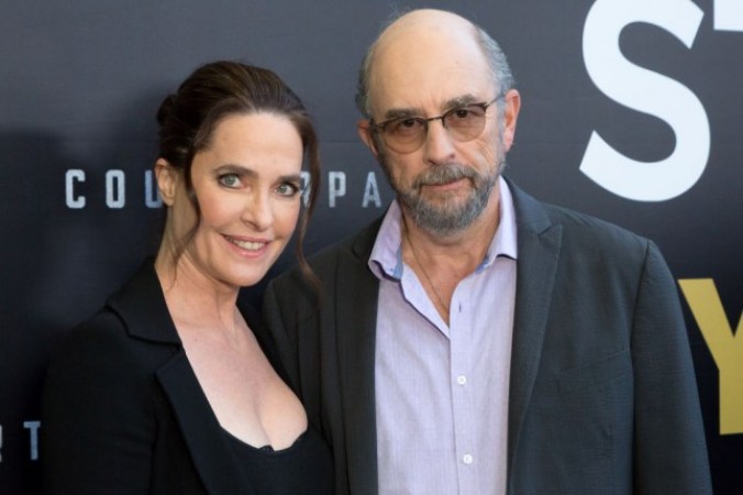 Richard Schiff shares health update while battling COVID