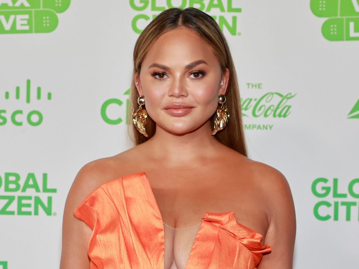 Chrissy Teigen writes a heartfelt note to honor her late son Jack, See post here