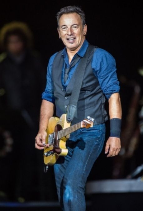 Bruce Springsteen handwritten lyrics, harmonicas to be auctioned