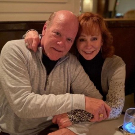 Reba McEntire spilled the beans about dating actor Rex Linn
