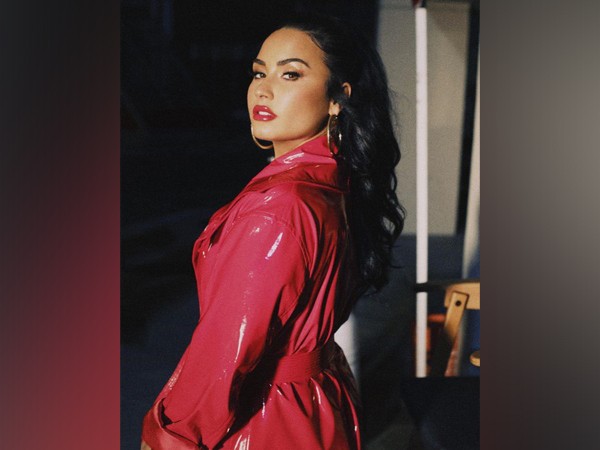 Demi Lovato gets candid about body-related flaws