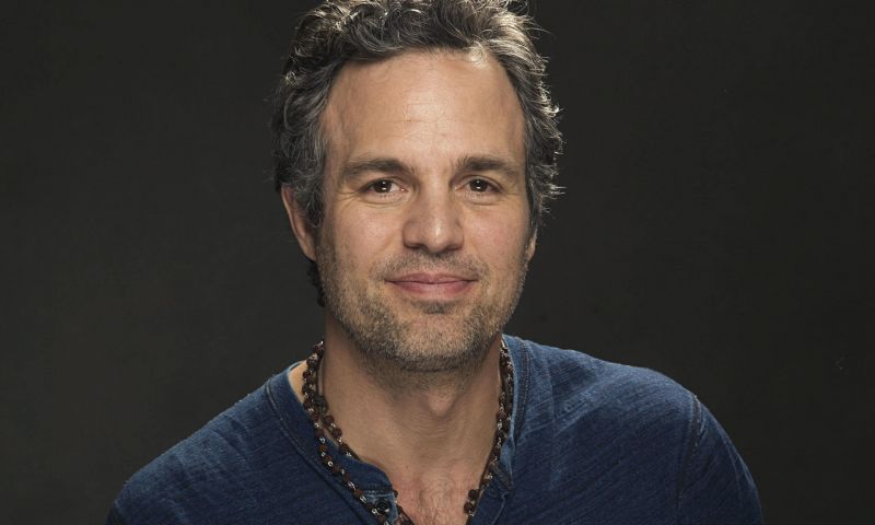 Mark Ruffalo: I cannot sing and dance, I can only perform oriented roles in Bollywood