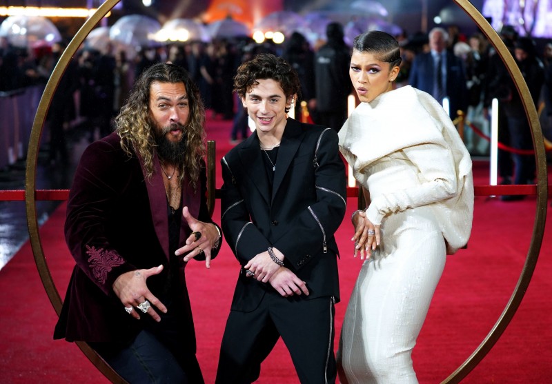 PHOTOS! ZENDAYA, TIMOTHEE CHALMETA, Jason MOMOA and more slay Dune's London premiere