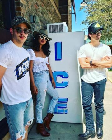 Priyanka Chopra’s cowgirl look with fiancé Nick Jonas set the fashion goals