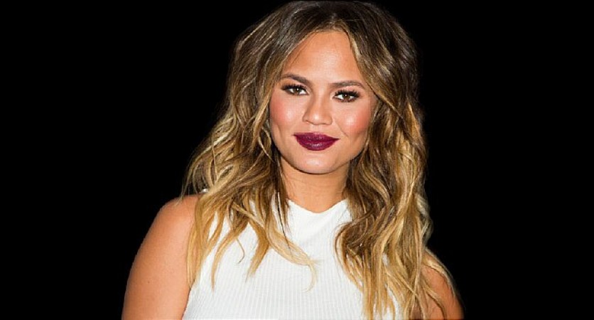 Chrissy Teigen ने इस चीज को लेकर किया बड़ा खुलासा