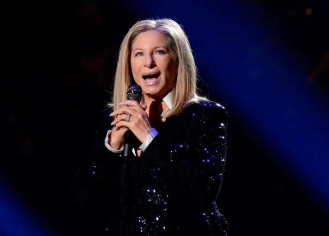 Barbra Streisand introduces tour date for new album