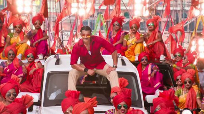 Simmba new song 'Aala Re Aala'-Ala' out : Ranveer Singh shows off his 'Lavani' skills  to force you shaking legs