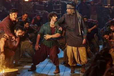 See pics:Thugs of Hindostan -Amitabh Bachchan & Aamir Khan to dance together in the song Vashmalle