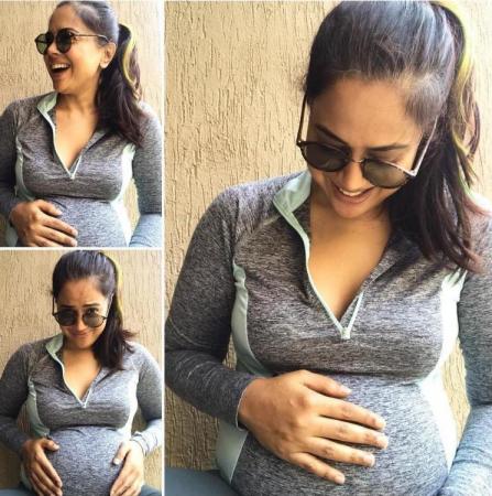 Sameera Reddy flaunts her baby bump in latest Instagram posts, check  out picture here