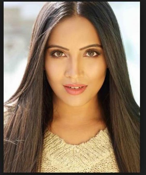 Actress and model Meghna Naidu share her first Bridal pic from her secret wedding