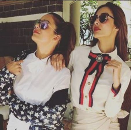 Pictures: Kareena and her girl gang are having fun