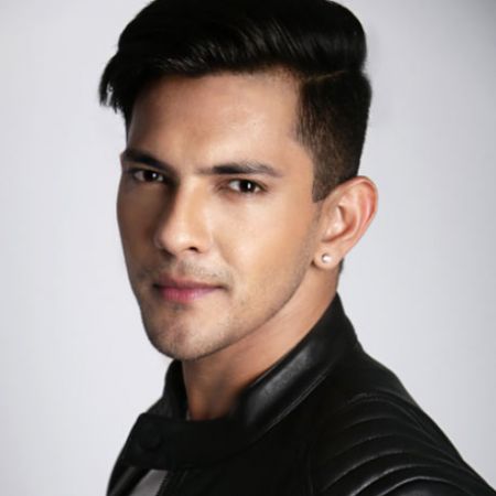 Birthday Special: 7 Lesser known facts about multi-talented Aditya Narayan