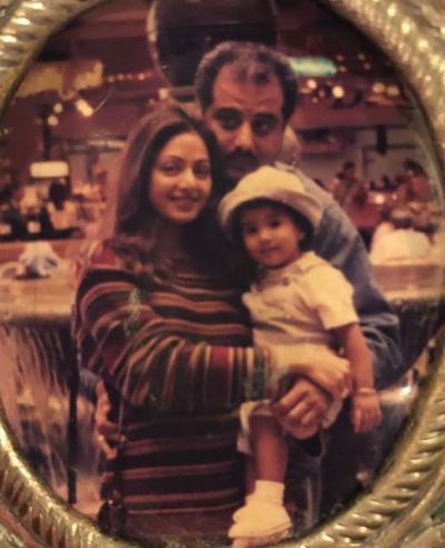 Jahnvi Kapoor posts a throwback picture in the memory of Sridevi