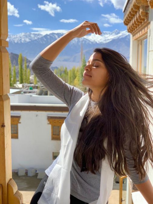 Meet the mountain lover, Brinda Sharma, who’s making her way through the world!