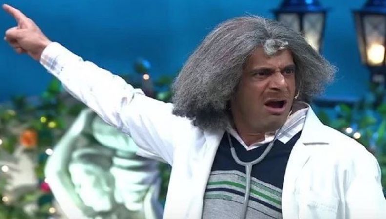 A troll on tweeted to Sunil Grover that he copies Kapil Sharma, reply of Sunil is worth reading