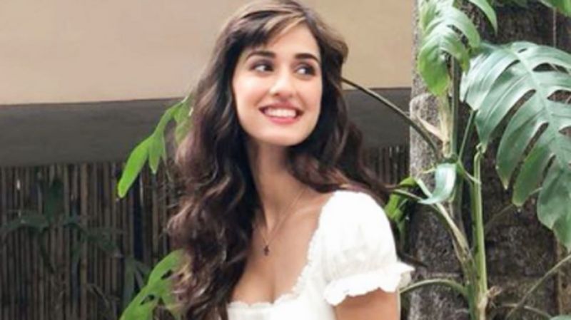 Watch Disha Patani turns the hot Santa in this Christmas special video