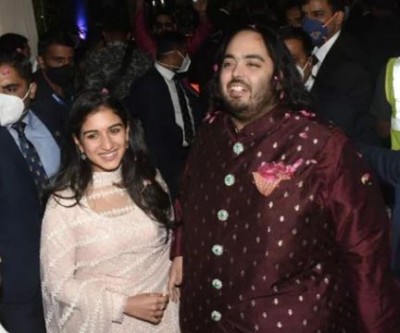 Video!! Anant Ambani Grand Bash: Mika Singh charge this whopping amount for 10 minutes performance
