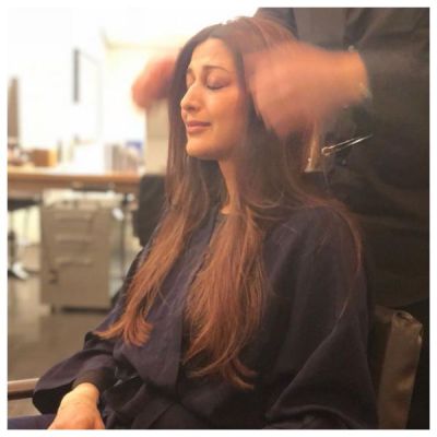 Sonali Bendre pen downs an emotional post says, looking towards a healthier and happier 2019