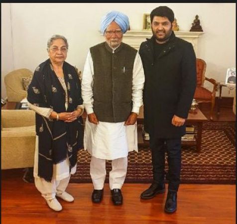 Kapil Sharma meets the Former PM Dr Manmohan Singh and his wife