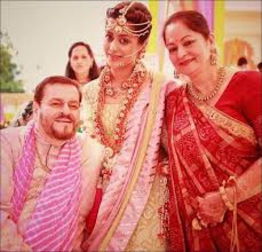 See pictures of Mehendi and Sangeet ceremony of Neil Nitin Mukesh and Rukmini Sahay