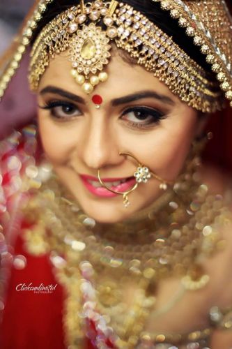 Rucha Gujarathi's full wedding album is here!!