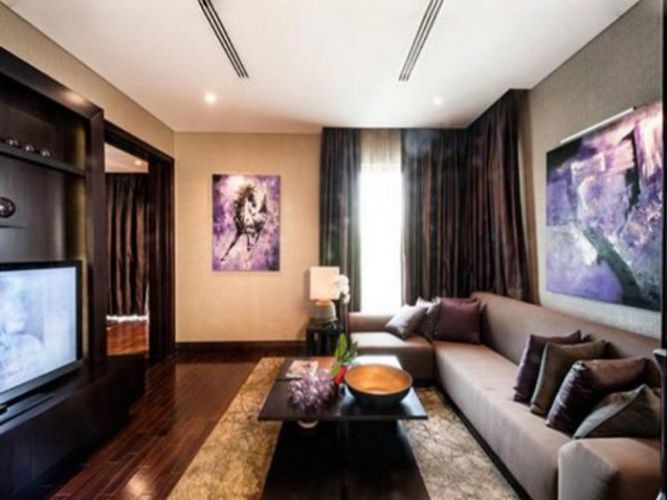 Abhi-Aish's Dubai House is Overloaded with luxuriousness