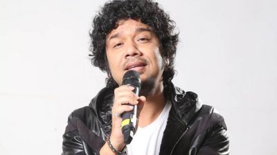 Papon leaves TV show after kissing video controversy
