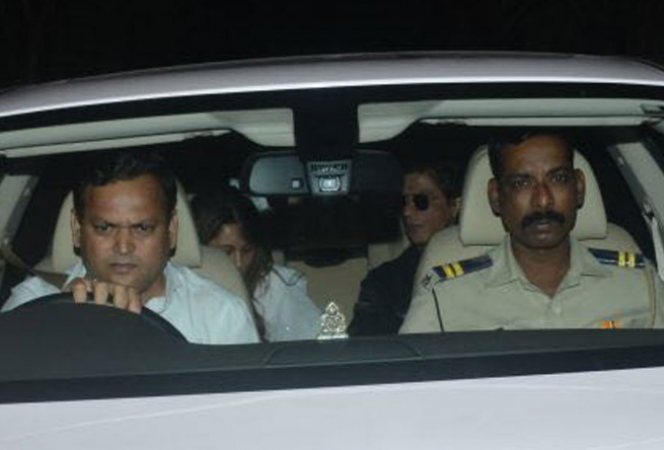 Shah Rukh Khan and Gauri Khan visited at Anil Kapoor’s house to offer condolences