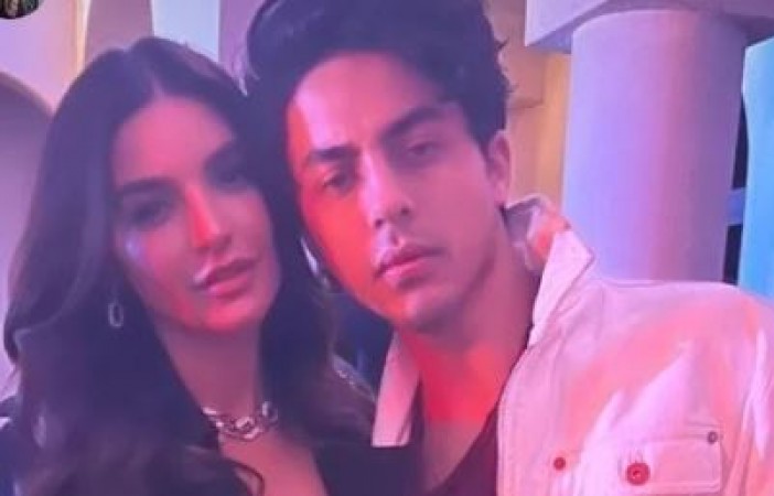 Amid Dating rumors with Nora Fatehi, Aryan Khan’s picture with this Pakistani actress went viral