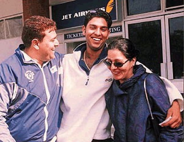 Rare seen pictures of Cricketer Yuvraj Singh