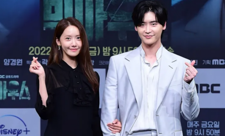 Lee Jong Suk & YoonA talk about playing a married couple in an upcoming drama ‘Big Mouth’