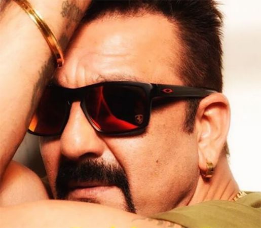 Know Sanjay Dutt’s amazing trick to get empathy from his girlfriends