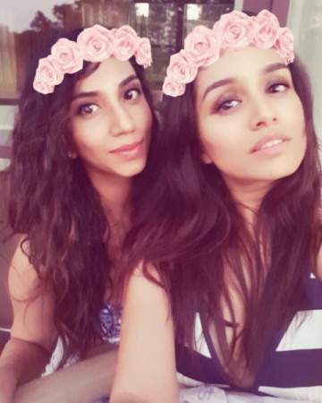 Shraddha Kapoor is enjoying her leisure time with friend in Italy