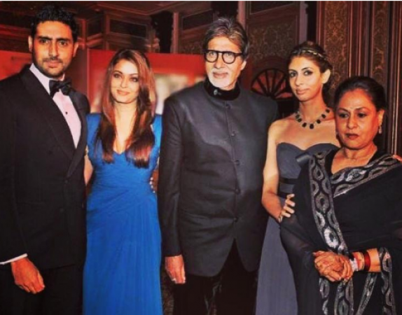 A throwback photo of Bachchan's family