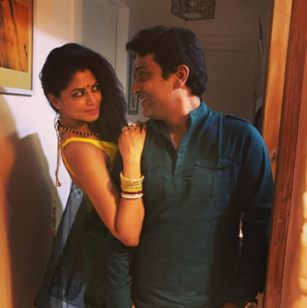 Take a look at Kavita Kaushik's post wedding pictures