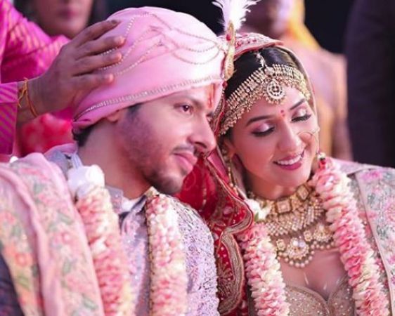This is what Neeti Mohan  loves  about being married to Nihaar Pandya