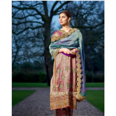 Mahira Khan appeared in a traditional attire at London Asian Film Festival