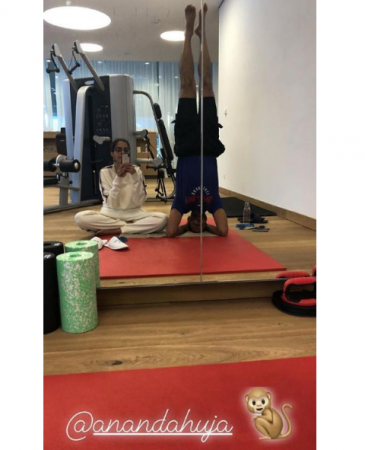 Sonam Kapoor captured with Anand Ahuja while having a workout session