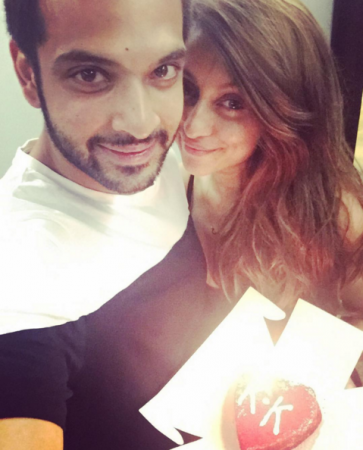 Watch the love filled pictures of Karan Kundra and Anusha Dandekar