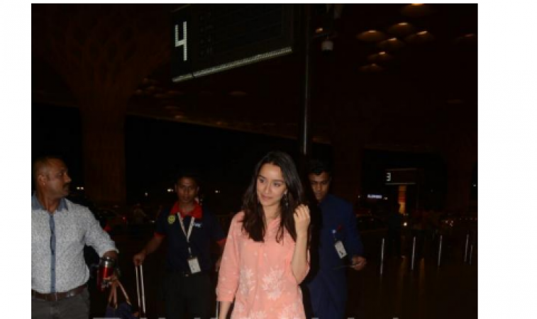 Shraddha Kapoor clicked at the airport