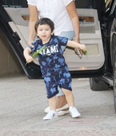 Bollywood youngest star Taimur Ali Khan spotted in Bandra….pics in slider