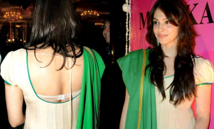 These actresses suffered serious wardrobe malfunction