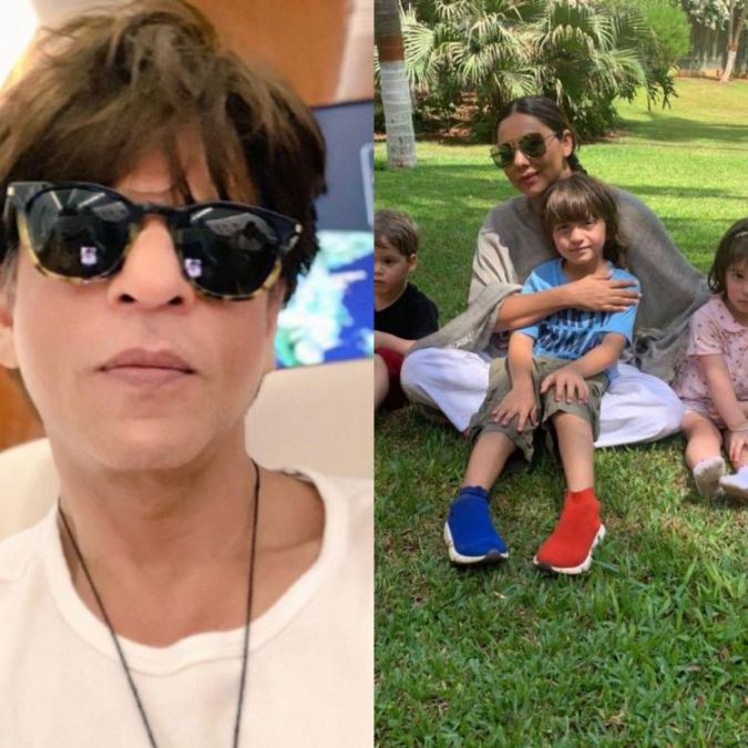 'Maa tujhe salaam' Shah Rukh Khan compliments Gauri Khan for taking care of kids