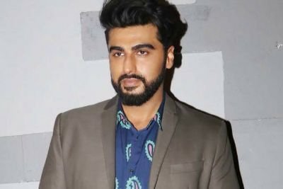 Arjun Kapoor pleads people to give tribute to the country’s heroes