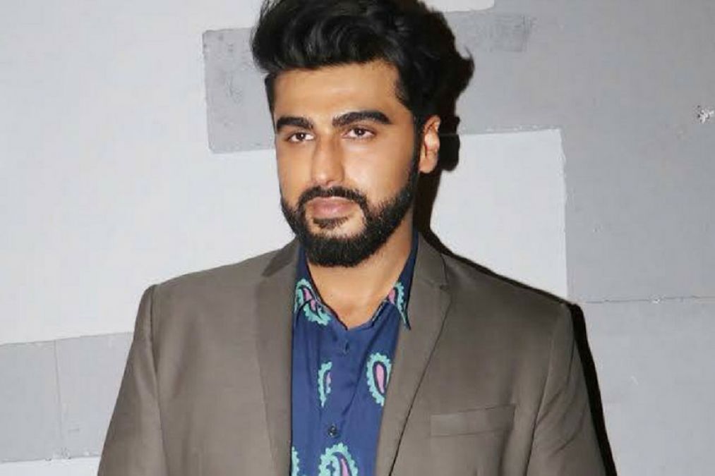 Arjun Kapoor keeps it simple at India’s Most Wanted promotions